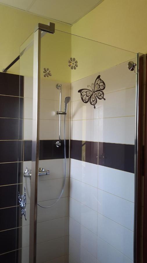 Apartman Ella - Tabor -Cz - U Stadionu Miru 1735 Luaran gambar